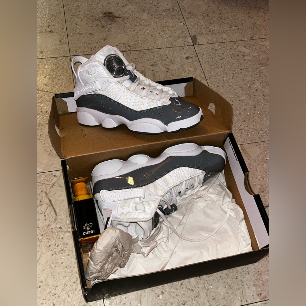 Jordan 6 Rings - Picture 3 of 7